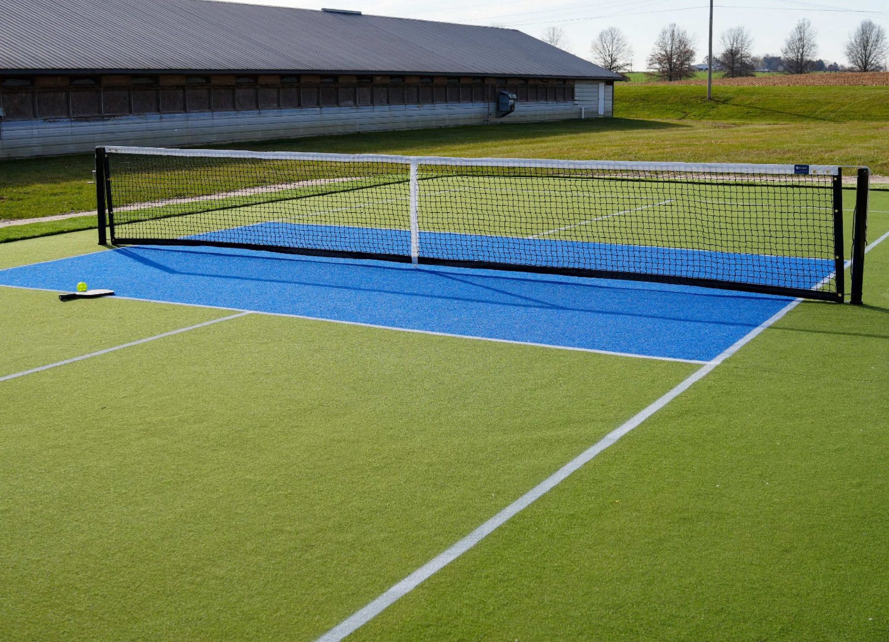 graphic of USA and canada showing their locations