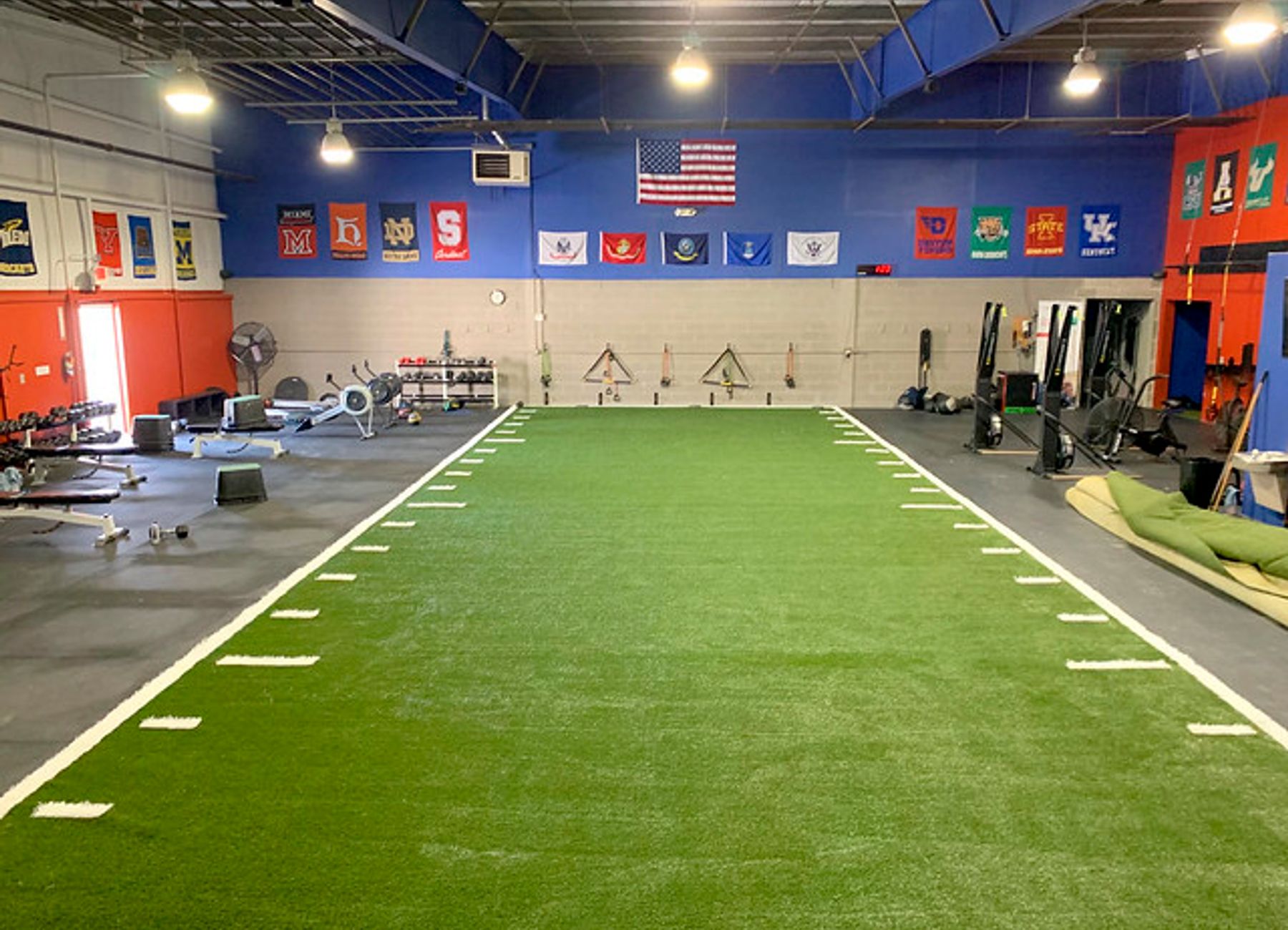 graphic of USA and canada showing their locations