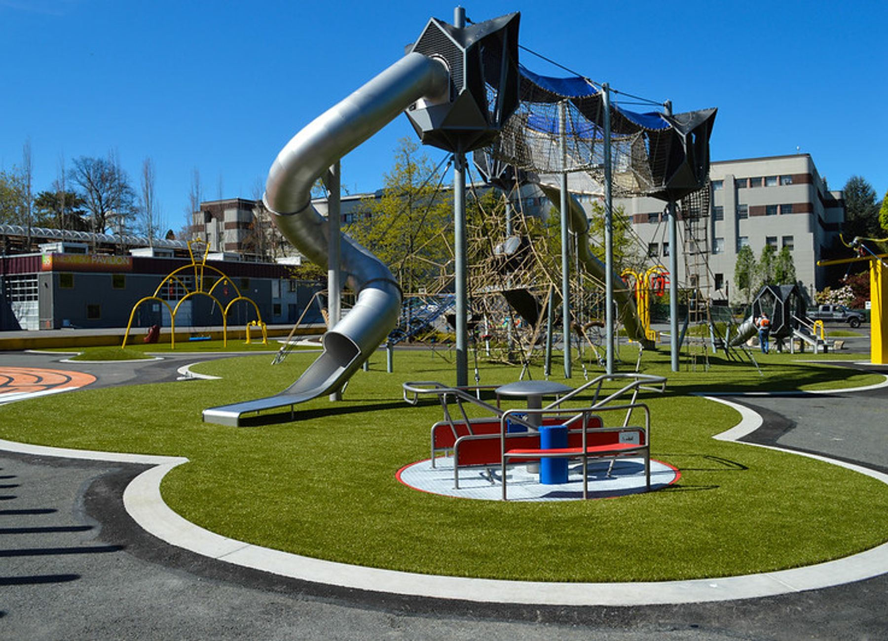 graphic of USA and canada showing their locations