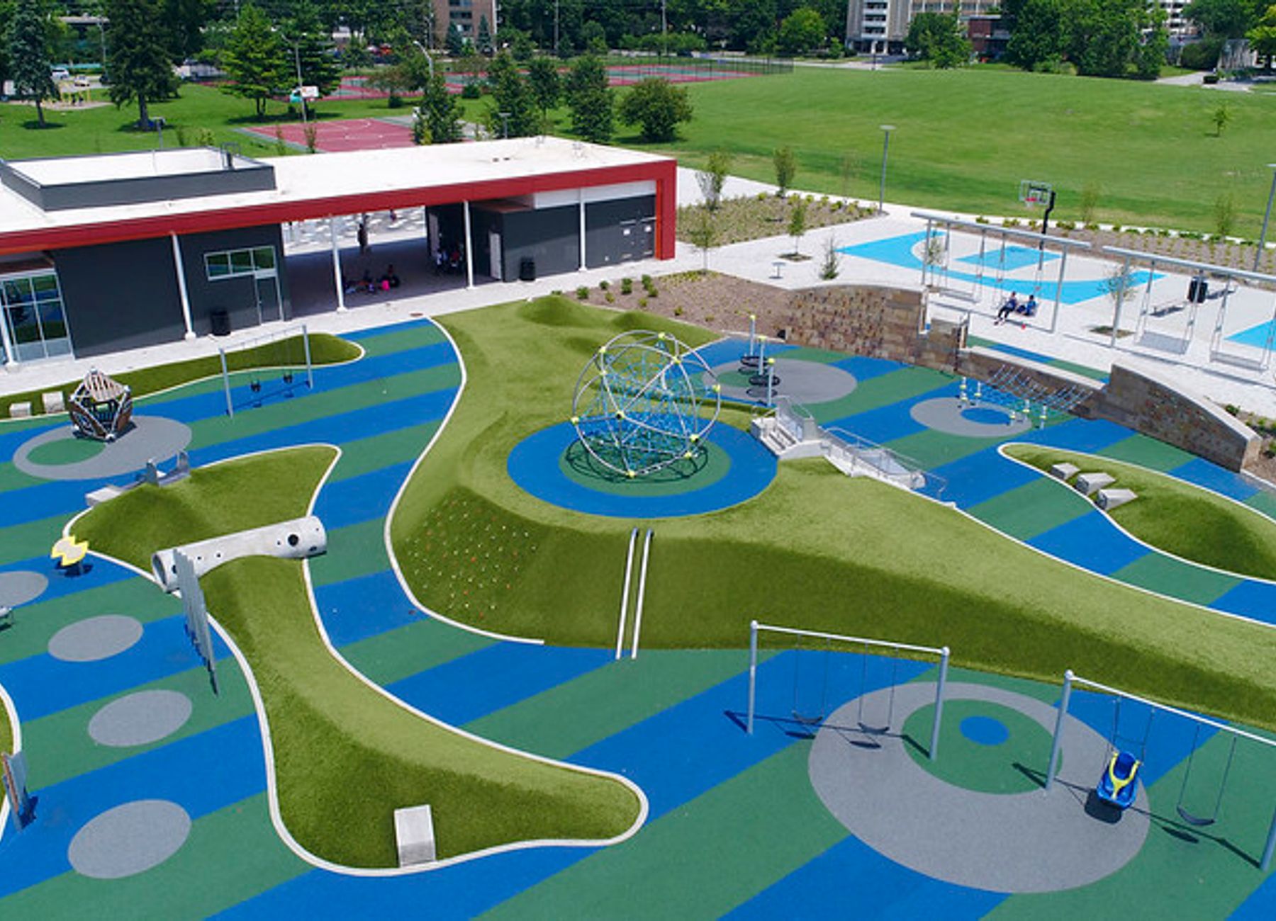 graphic of USA and canada showing their locations